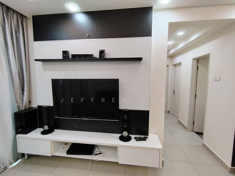 Condominium for Sale at Hijauan Puteri Condominium - Jeffrey Yap - Living Room - PropertyGuru.com.my