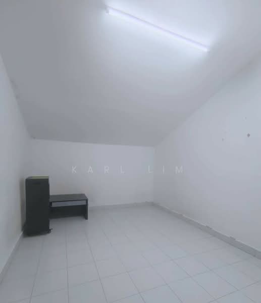 1.5-storey Terraced House for Sale in Taman Seri Austin (Tebrau) - Karl Lim - Interior - PropertyGuru.com.my