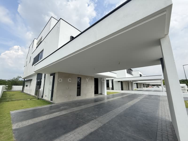 Bungalow for Rent in Gombak (Selangor) - Rocky Chan - PropertyGuru.com.my