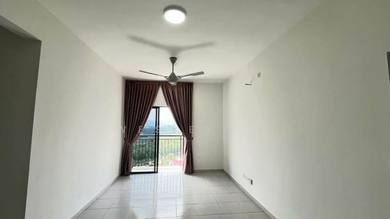 Servis Apartment untuk Disewa di Residensi Emas - Wesley Fu - Balcony - PropertyGuru.com.my