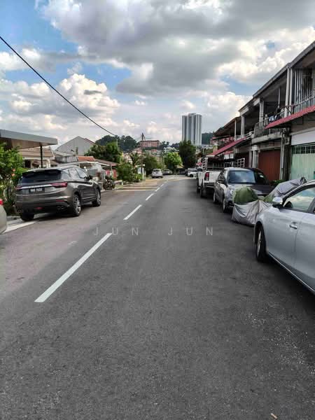 2-storey Terraced House for Sale in Taman Taynton View (Cheras) - Jun Jun - Exterior - PropertyGuru.com.my