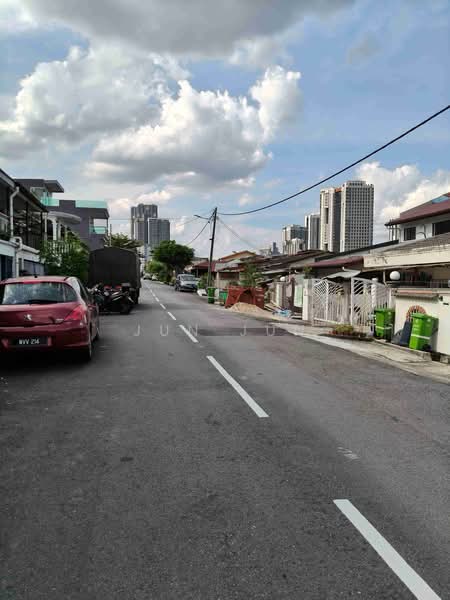 2-storey Terraced House for Sale in Taman Taynton View (Cheras) - Jun Jun - PropertyGuru.com.my