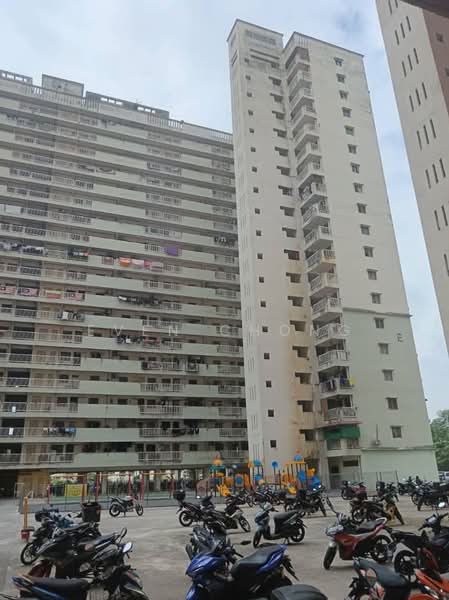 Flat for Sale at Bandar Tasik Selatan (Low Cost) - Even Chong - Exterior - PropertyGuru.com.my