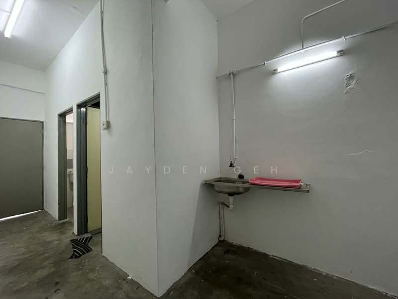 Shop for Rent in Alor Setar (Kedah) - Jayden Geh - Interior - PropertyGuru.com.my