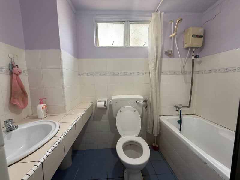 Apartment for Sale at Vista Saujana - Kin CK - Bathroom - PropertyGuru.com.my