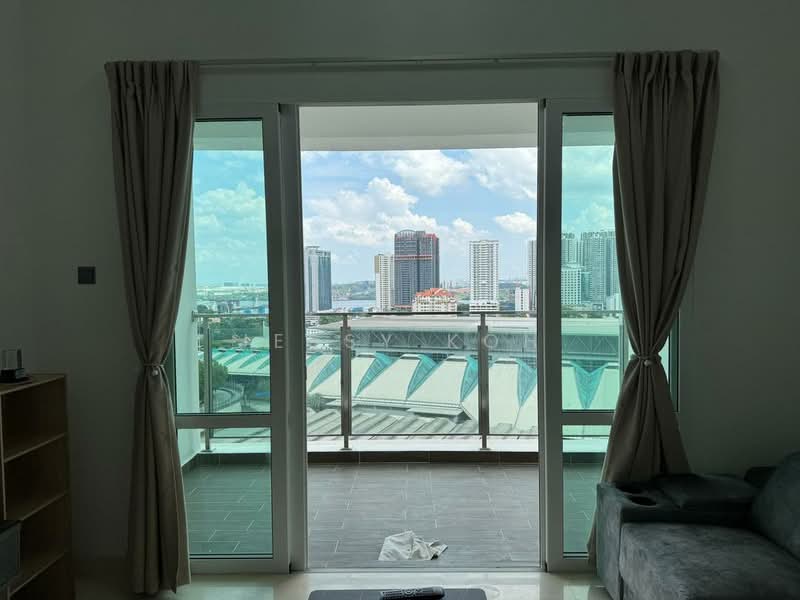 TriTower Residence @ Johor Bahru Sentral untuk Untuk Disewa - RM 4,000 /bulan, Apr 2026 - Balcony - PropertyGuru.com.my