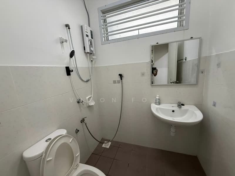 Mutiara Rini Mutiaras Rinis Mutiaras Rinis untuk Untuk Disewa - RM 2,650 /bulan, Apr 2026 - Bathroom - PropertyGuru.com.my