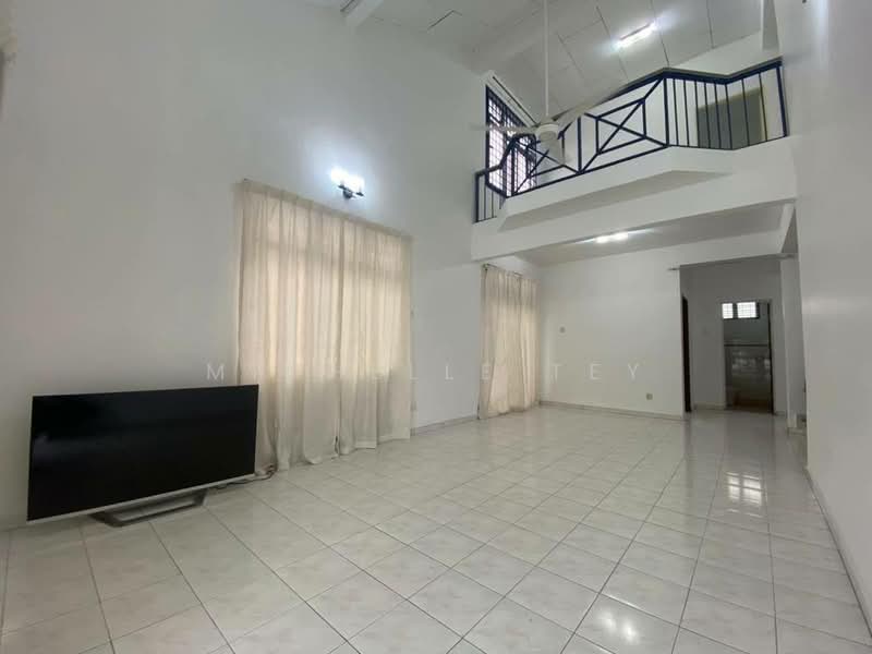 Semi-Detached House for Sale in Taman Megah Ria (Masai) - Michelle Tey - Living Room - PropertyGuru.com.my