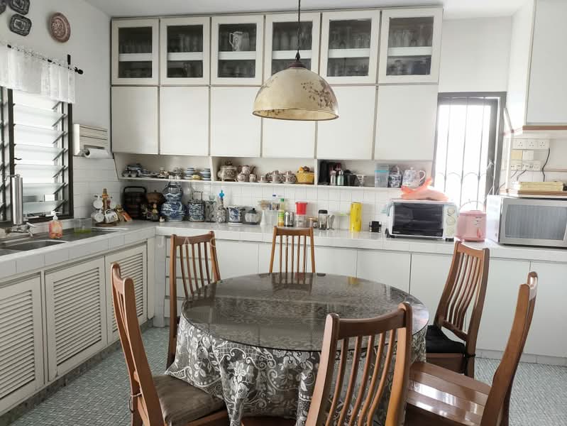 SS 21, Damansara Utama untuk Untuk Dijual - RM 2,550,000, Apr 2026 - Kitchen - PropertyGuru.com.my