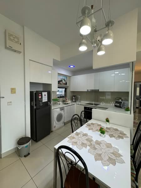 Servis Apartment untuk Disewa di Astoria Ampang - Desmond Low - Kitchen - PropertyGuru.com.my