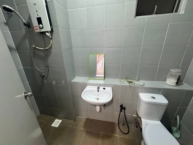 Condominium for Sale at Residensi Adelia - Tasya Ruslan - Bathroom - PropertyGuru.com.my