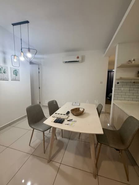 Condominium for Rent at Vivo Residential Suites - Fred Tan - Dining Room - PropertyGuru.com.my