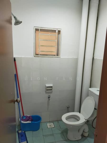 Apartment for Sale at Laguna Biru - Leon Fang - Bathroom - PropertyGuru.com.my