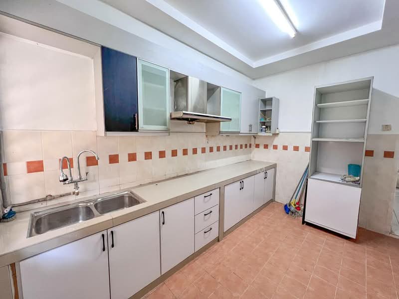 Suakasih BTHO Cheras Selangor untuk Untuk Dijual - RM 695,000, Apr 2026 - Kitchen - PropertyGuru.com.my