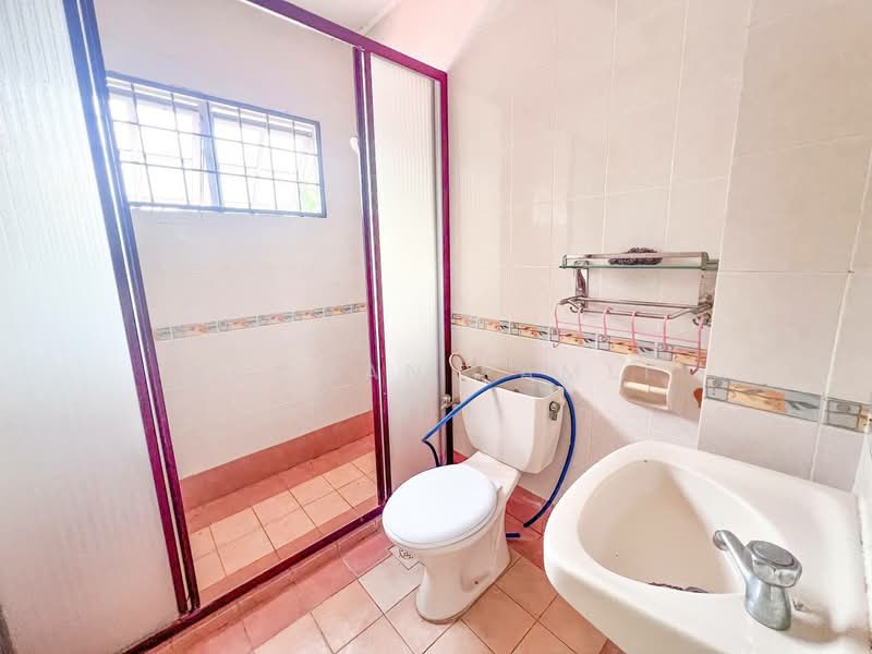Suakasih BTHO Cheras Selangor untuk Untuk Dijual - RM 695,000, Apr 2026 - Bathroom - PropertyGuru.com.my
