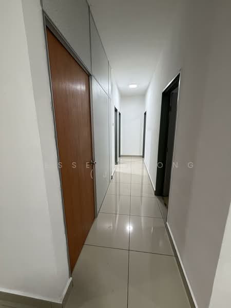 Condominium for Rent at Palace Court (Sri Istana) - Jesse Choong (JC) - Corridor - PropertyGuru.com.my