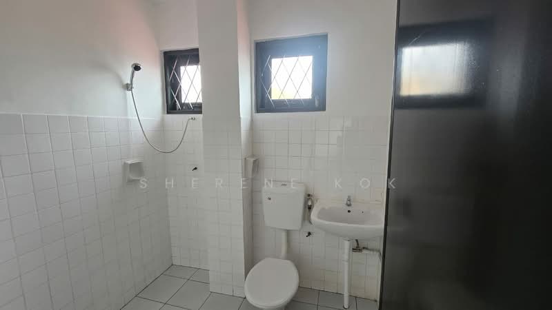 Semi-Detached House for Sale in Kuching (Sarawak) - Sherene Kok - Bathroom - PropertyGuru.com.my