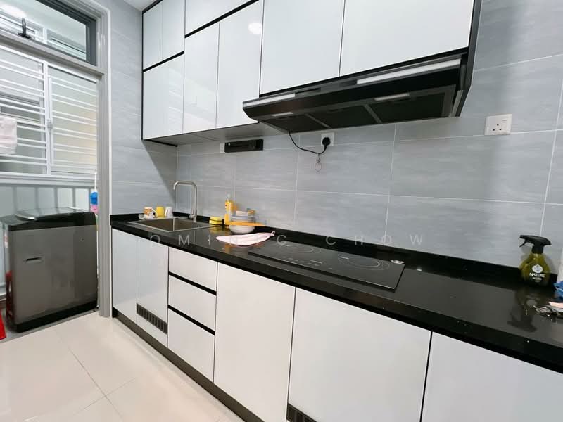 KSL Residence 2 @ Kangkar Tebrau untuk Untuk Disewa - RM 2,100 /bulan, Apr 2026 - Kitchen - PropertyGuru.com.my