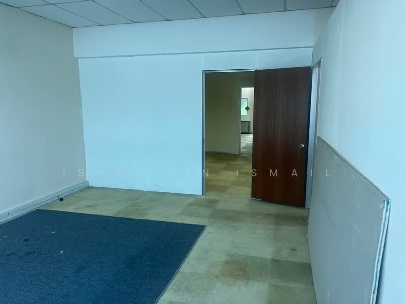 Shop / Office for Rent in Gombak (Selangor) - Ishak Bin Ismail - Interior - PropertyGuru.com.my