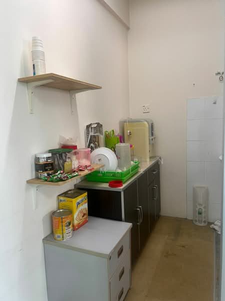 Shop / Office for Rent in Gombak (Selangor) - Ishak Bin Ismail - Kitchen - PropertyGuru.com.my