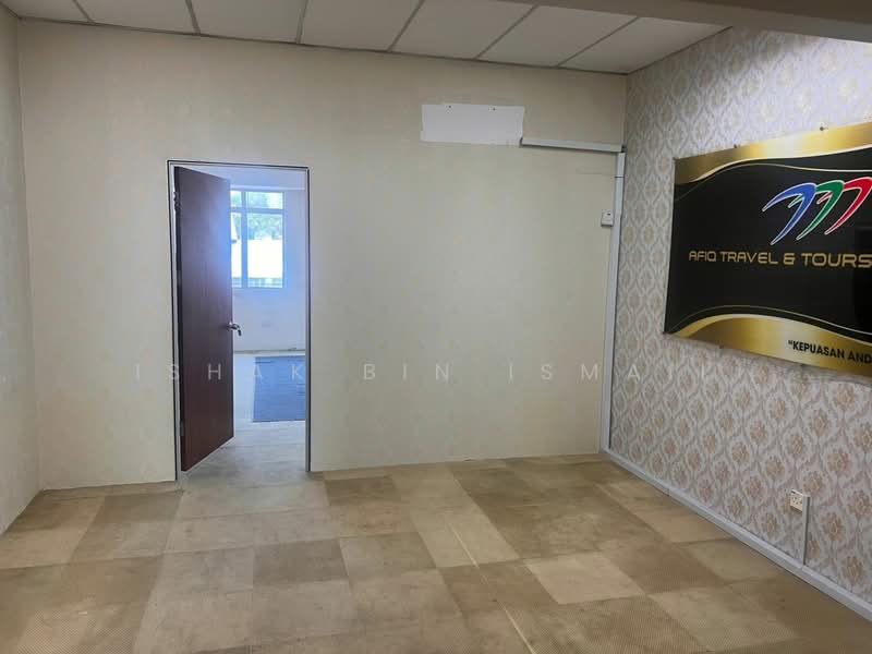 Shop / Office for Rent in Gombak (Selangor) - Ishak Bin Ismail - Interior - PropertyGuru.com.my