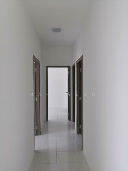 Condominium for Rent at The Holmes 1 - Mary Yeoh - Corridor - PropertyGuru.com.my