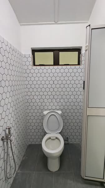 Rumah Teres 2-Tingkat untuk Disewa di Kuantan (Pahang) - Shwu Ling Chan - Bathroom - PropertyGuru.com.my