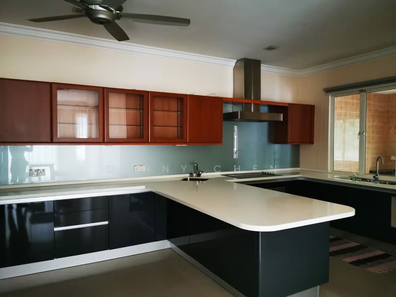 Bungalow for Sale in Petaling Jaya (Selangor) - Denny Chen - Kitchen - PropertyGuru.com.my