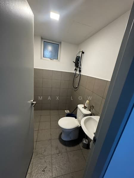 Tangerine Suites untuk Untuk Disewa - RM 1,600 /bulan, Apr 2026 - Bathroom - PropertyGuru.com.my