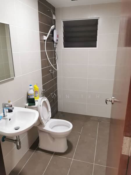 Paraiso Residence @ The Earth untuk Untuk Dijual - RM 550,000, Apr 2026 - Bathroom - PropertyGuru.com.my