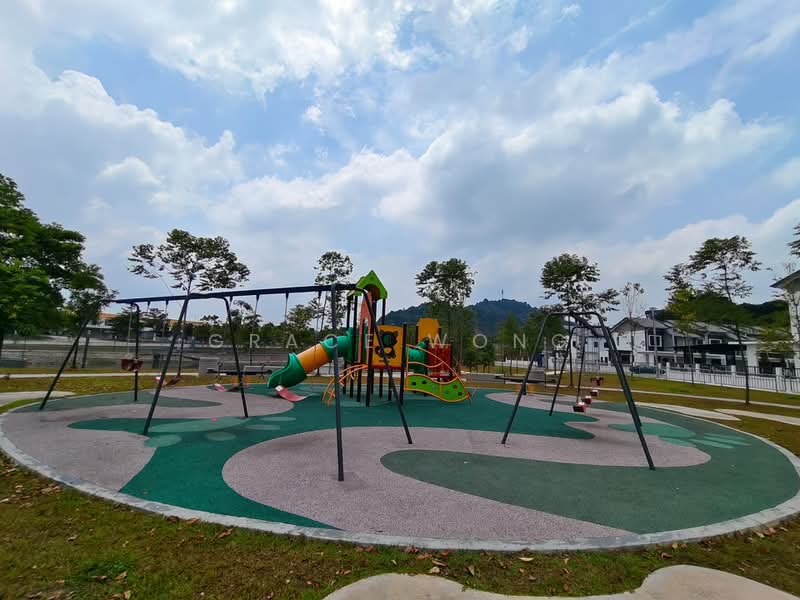 2-storey Terraced House for Sale in Puncak Alam (Selangor) - Grace Wong - Exterior - PropertyGuru.com.my