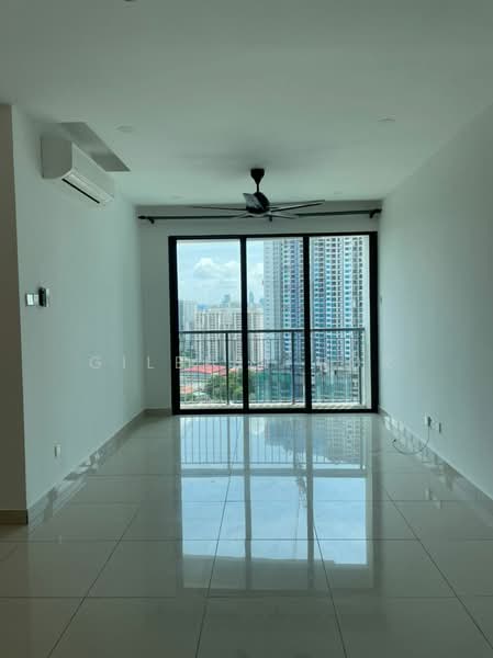 KL Traders Square untuk Untuk Dijual - RM 500,000, Apr 2026 - Living Room - PropertyGuru.com.my