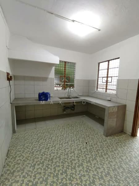Bungalow for Rent in Johor Bahru (Johor) - Max Loh - Kitchen - PropertyGuru.com.my