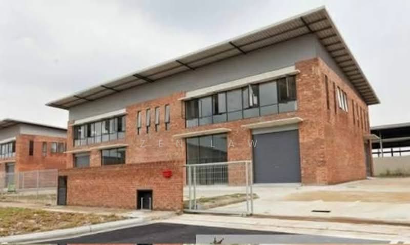 Factory for Rent in Seksyen 32 (Shah Alam) - Zen Law - Exterior - PropertyGuru.com.my