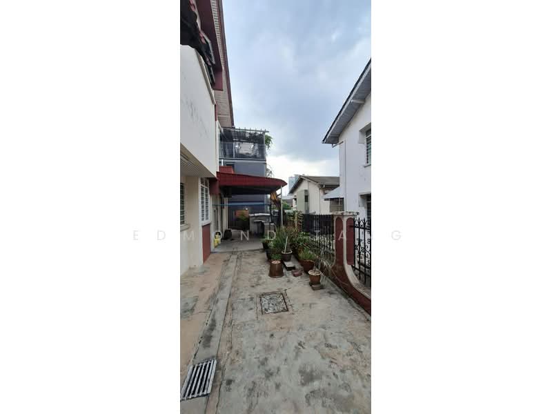 Semi-Detached House for Sale in Taman Pelangi (Johor Bahru) - Edmond Tang - Exterior - PropertyGuru.com.my