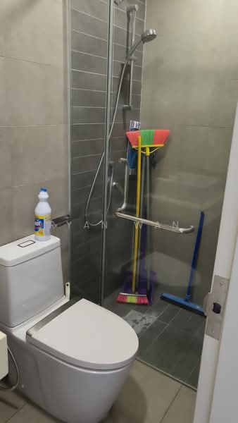 Condominium for Sale at Vivo Residential Suites - Ryan Wan - Bathroom - PropertyGuru.com.my
