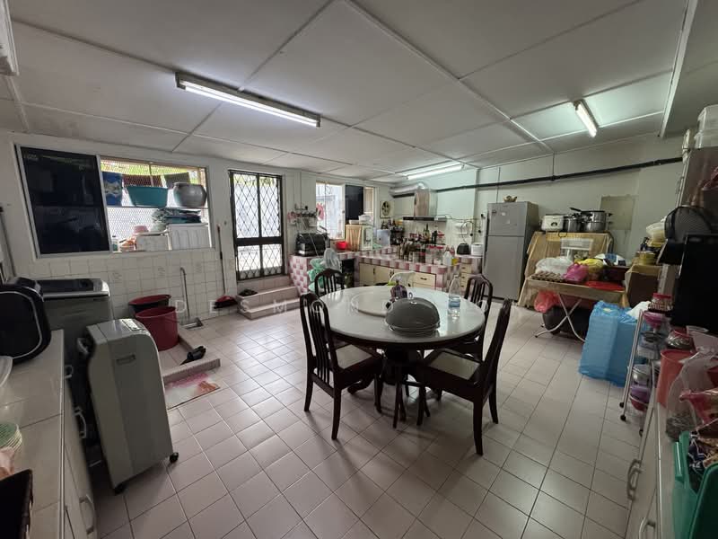 1.5-storey Terraced House for Sale in Taman Bukit Maluri (Kepong) - Desmond Kok - Kitchen - PropertyGuru.com.my
