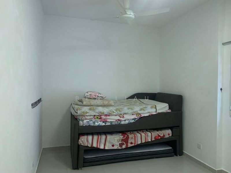 Untuk Disewa - One World 2 (1-Sky)