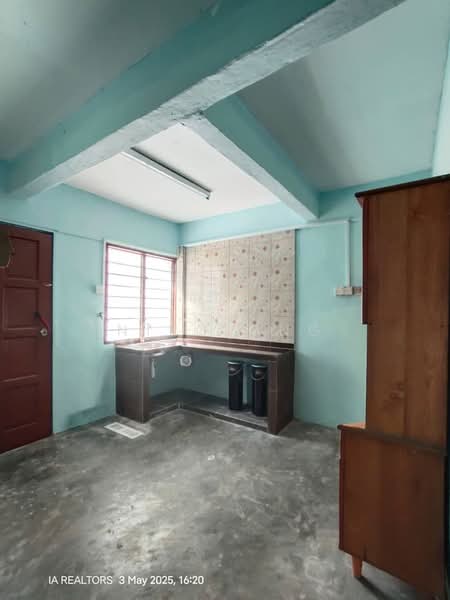 2-storey Terraced House for Rent in Taman Mount Austin (Tebrau) - Niko Ong - Kitchen - PropertyGuru.com.my