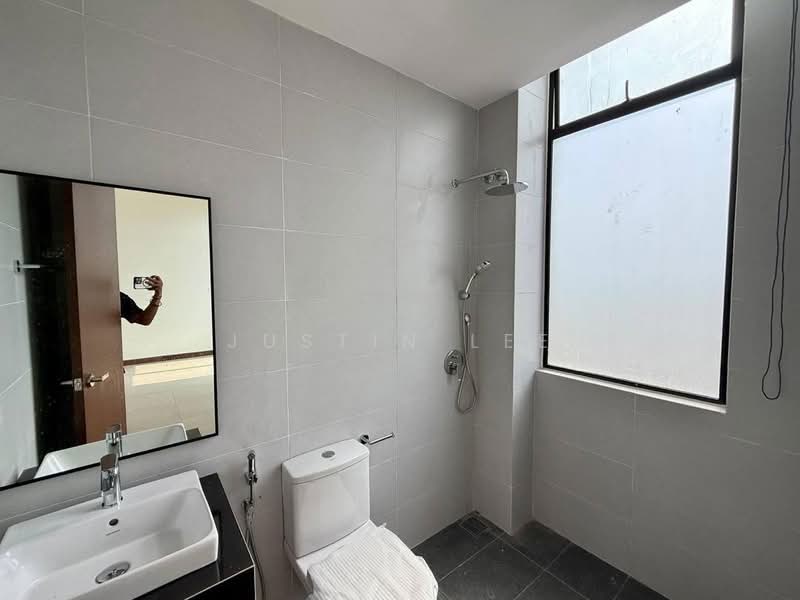 2-storey Terraced House for Sale in Puteri Harbour (Iskandar Puteri (Nusajaya)) - Justin Lee - Bathroom - PropertyGuru.com.my