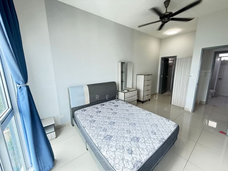 Meridin Bayvue Serviced Apartment untuk Untuk Disewa - RM 2,100 /bulan, Apr 2026 - Bedroom - PropertyGuru.com.my