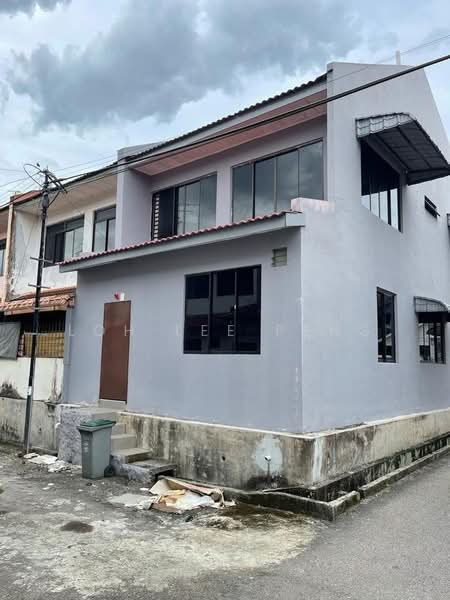 Taman Bukit Mewah untuk Untuk Disewa - RM 2,000 /bulan, Apr 2026 - Exterior - PropertyGuru.com.my