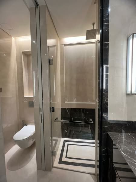 Service Residence for Sale at Pavilion Suites - Cassidy Loo - Bathroom - PropertyGuru.com.my