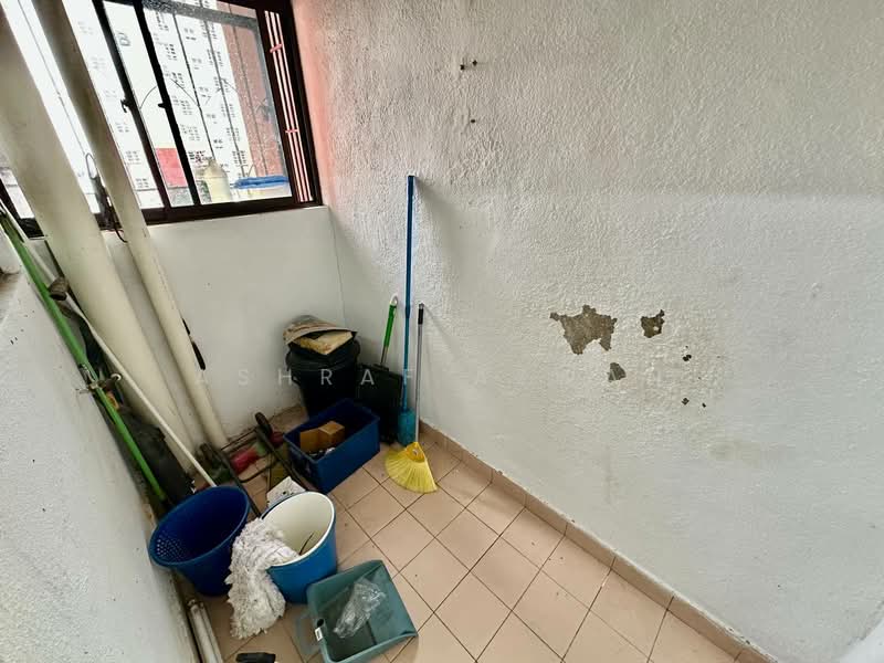 Apartment for Sale at Pangsapuri Kelana Impian - Ashraf Azwan - Balcony - PropertyGuru.com.my