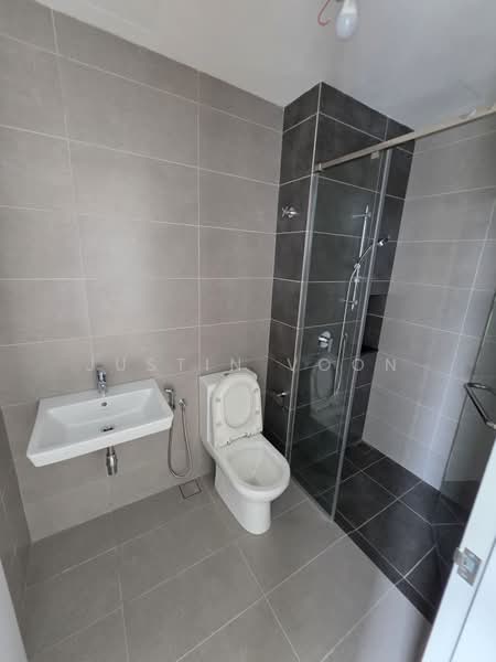 Service Residence for Sale at Sunway Belfield - Justin Voon - Bathroom - PropertyGuru.com.my