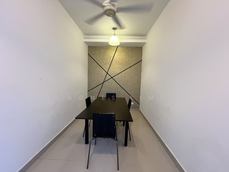 Service Residence for Rent at Oasis Serviced Suites @ Oasis Ara Damansara - Agnes Lim - Dining Room - PropertyGuru.com.my
