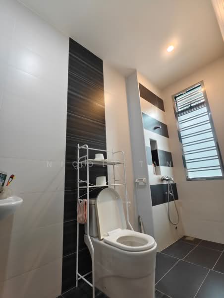 2-storey Terraced House for Sale in Johor Bahru (Johor) - Nicole Tan - Bathroom - PropertyGuru.com.my