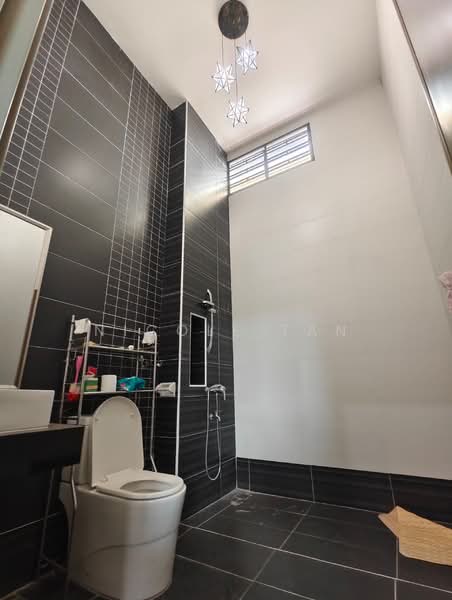 2-storey Terraced House for Sale in Johor Bahru (Johor) - Nicole Tan - Bathroom - PropertyGuru.com.my