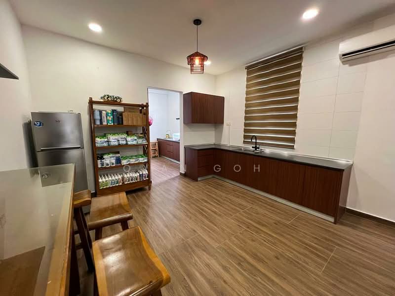 Semi-Detached House for Sale in Minden Heights (Gelugor) - Qyan Goh - Kitchen - PropertyGuru.com.my