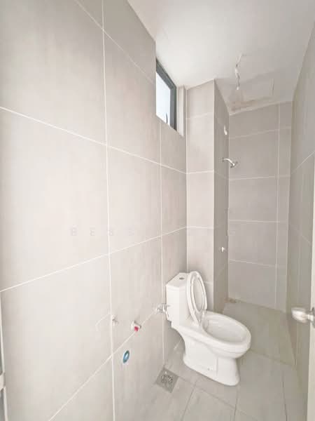 Service Residence for Sale at Space Residency - Bess Wong - Bathroom - PropertyGuru.com.my